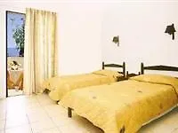 Motakis Village Ξενοδοχείο 2*